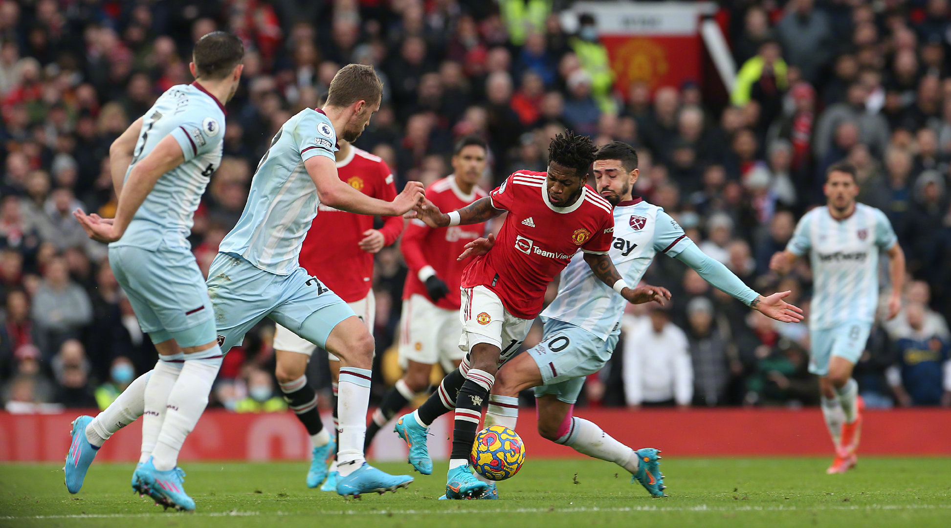 帶領年輕的 帶領年輕的